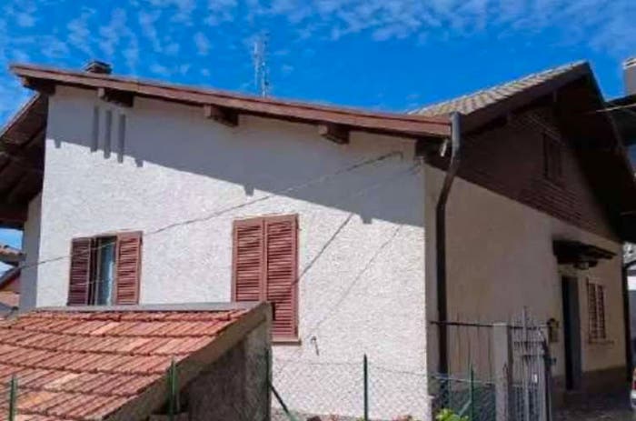 Casa quadrilocale in vendita in Localita' Ponna Superiore Via Trieste, Ponna Superiore, Ponna