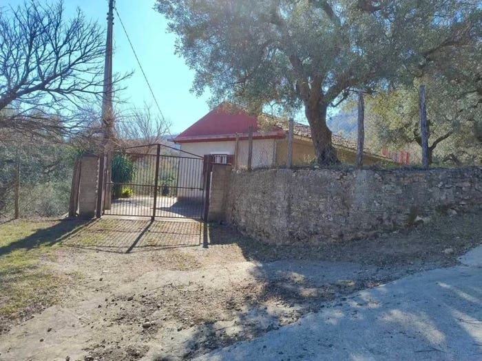 Casa bilocale in vendita in Località Taglio, Petilia Policastro