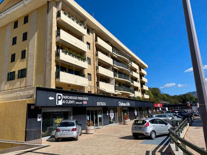 Appartamento trilocale in vendita in Via Circumvallazione, Centro Storico, Avellino