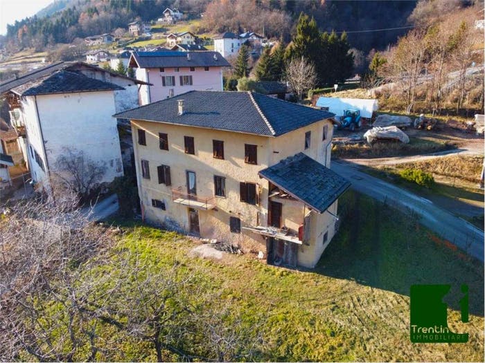 Casa con 6 locali in vendita in Sant'Orsola Terme