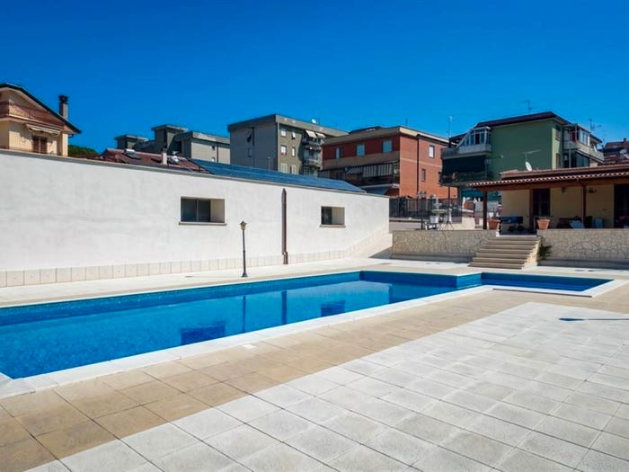 Appartamento trilocale in vendita in Via Colle Ferro, Centro, Guidonia Montecelio