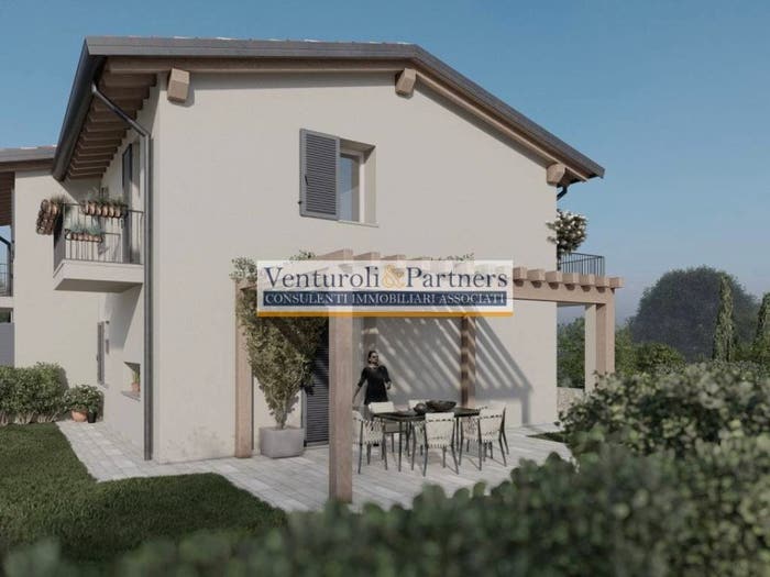 Casa quadrilocale in vendita in Via San Pietro, Entroterra, Desenzano del Garda