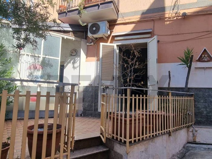 Casa trilocale in vendita in via Circunvallazione, Paternò