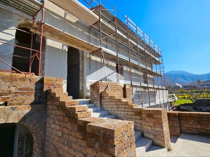 Appartamento quadrilocale in vendita in Via Pironti, Centro, Cercola