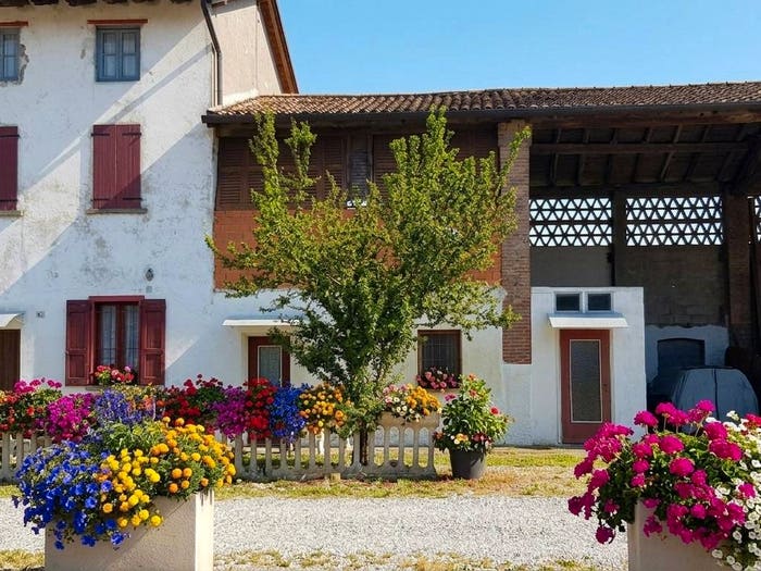 Casa quadrilocale in vendita in Urago d'Oglio