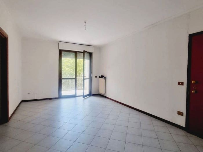 Appartamento trilocale in vendita in VIA BELGIO, Inghilterra Zona, Aprilia