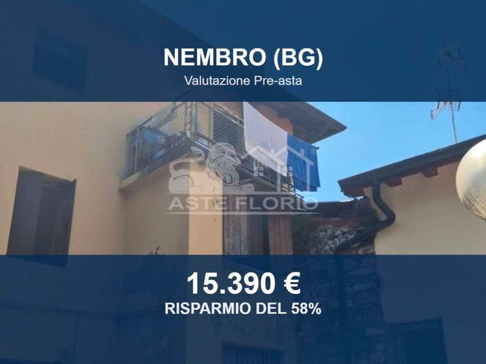 Appartamento bilocale in vendita in Via Giuseppe Garibaldi, Centro, Nembro