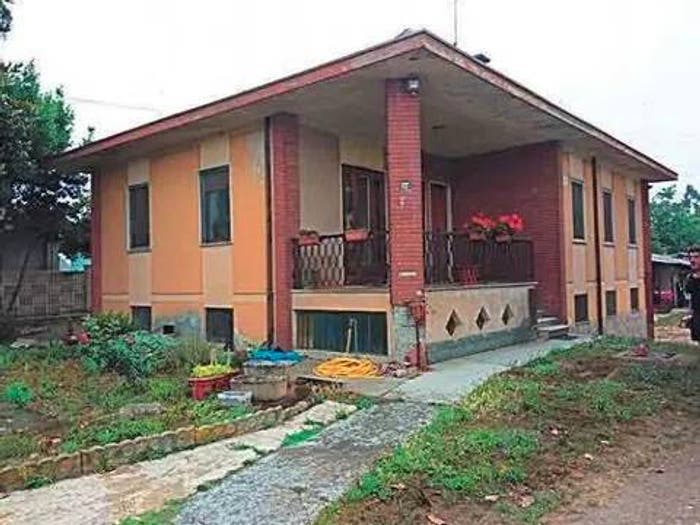 Casa quadrilocale in vendita in Via Chiozzo, Centro, Gropello Cairoli