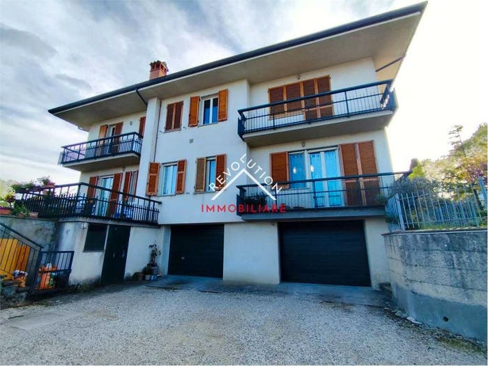 Appartamento con 5 locali in vendita in Via Fausto Vagnetti, Centro, Anghiari
