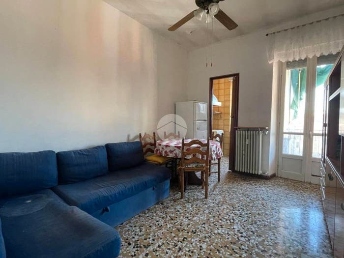 Appartamento trilocale in vendita in Via Vincenzo Omedè, Stazione, Asti