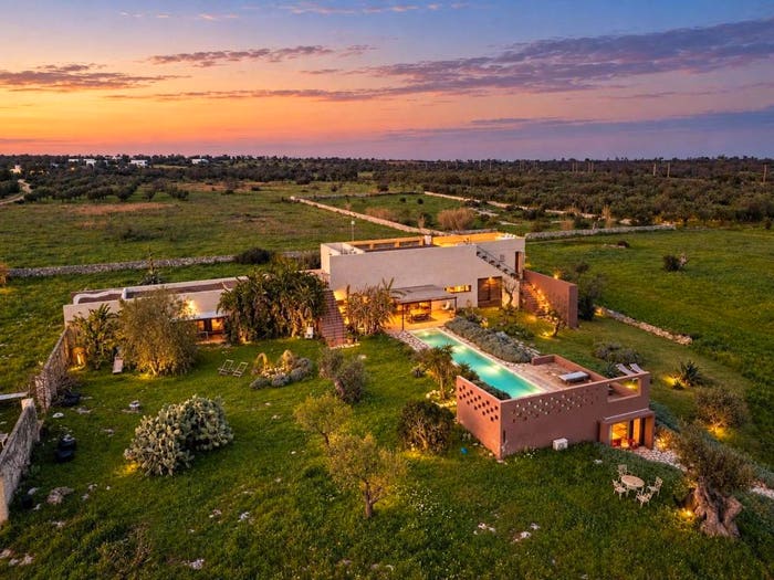 Casa con 6 locali in vendita in Carovigno