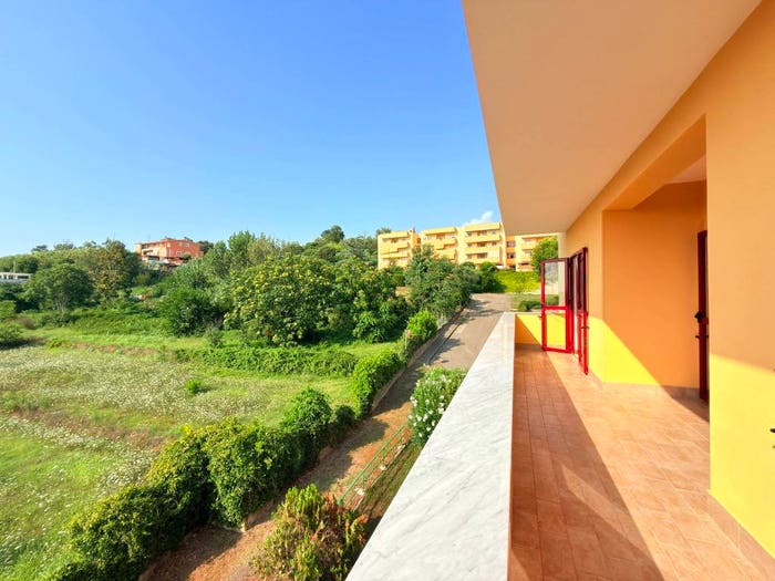 Appartamento con 5 locali in vendita in Via Tito, Centro, Bacoli