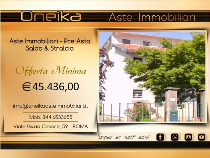 Appartamento con 6 locali in vendita in Via Castellengo, Candelo