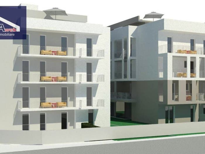 Appartamento quadrilocale in vendita in via abba, Centro, Peschiera del Garda
