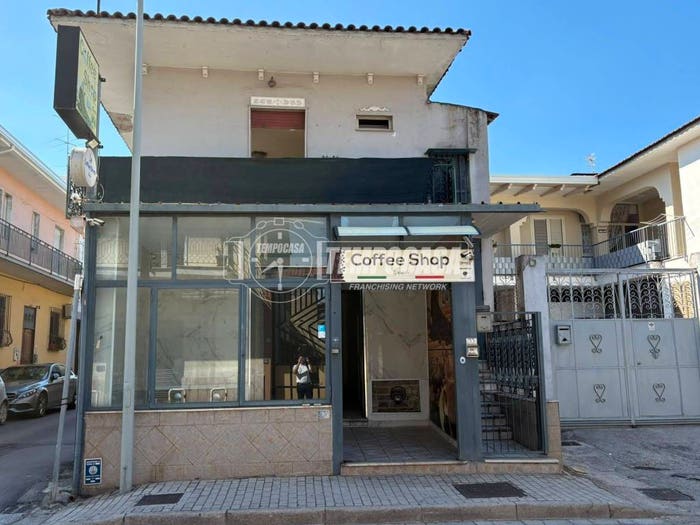 Casa bilocale in vendita in Viale Colucci, Lusciano