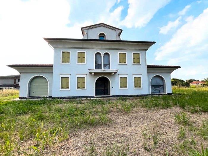 Casa con 5 locali in vendita in Via Precettole, Urbana