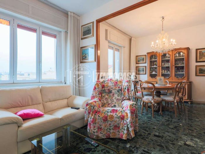 Appartamento quadrilocale in vendita in Fabbricotti, Livorno
