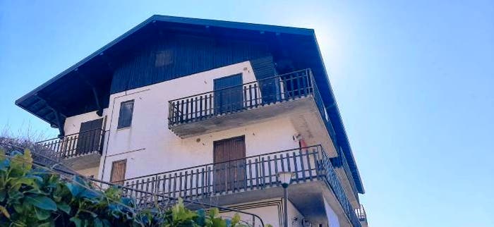 Appartamento con 6 locali in vendita in Via degli Alpini, Centro, Cornalba