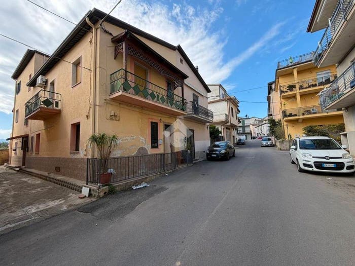 Appartamento trilocale in vendita in Via Cilea, Cantinella, CoriglianoRossano