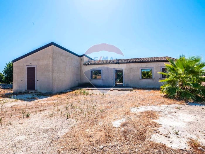 Casa con 6 locali in vendita in Pozzo Cassero Sp, Saitta, Modica