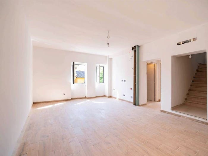 Casa quadrilocale in vendita in Via delle scuole, Brozzi, Firenze