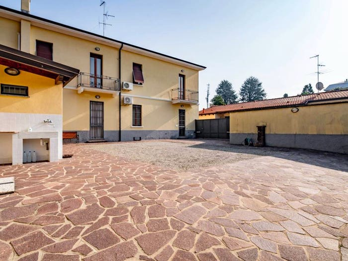 Casa con 6 locali in vendita in Legnarello, Legnano
