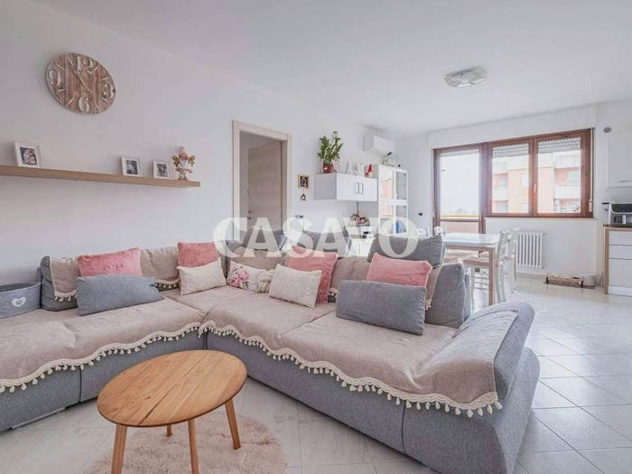 Appartamento trilocale in vendita in Via Bonn, Inghilterra Zona, Aprilia