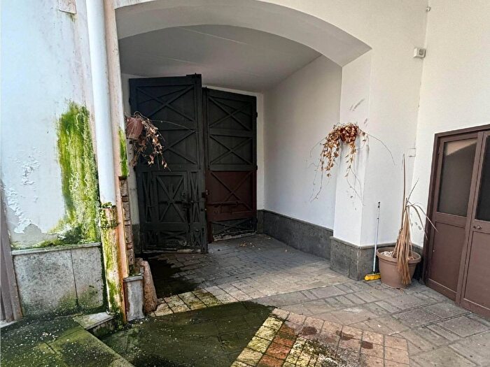 Casa quadrilocale in vendita in Via Quartiere Vecchio Vico, Casagiove