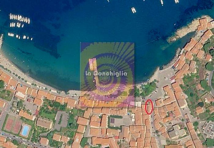 Appartamento trilocale in vendita in Centro, Marciana Marina