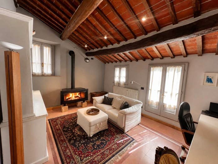 Appartamento trilocale in vendita in Via Luca Ghini, Centro, Cortona