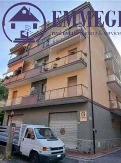 Appartamento con 5 locali in vendita in Via Privata Ciccione, Fenarina Via Neghelli Collina di Ponente, Alassio