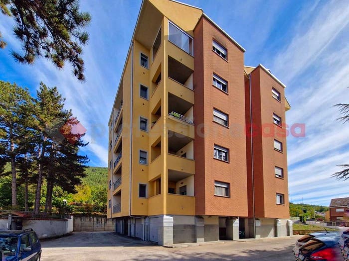 Appartamento quadrilocale in vendita in Via Louis Pasteur, Pettino Cansatessa, L'Aquila