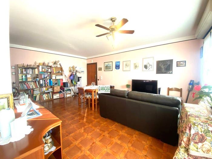 Appartamento trilocale in vendita in Via Guido Rossa, Centro, Castelnuovo Rangone