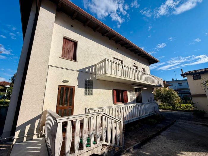Casa con 6 locali in vendita in Largo Zanuttini, Centro, Tricesimo