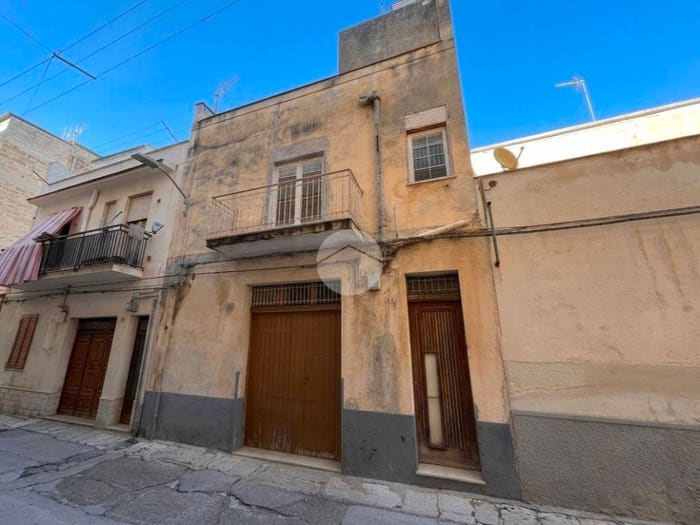 Casa bilocale in vendita in Via Gibilrossa, Centro, Alcamo