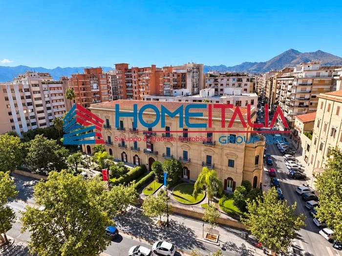 Casa quadrilocale in vendita in Via della Libertà, Libertà Villabianca, Palermo