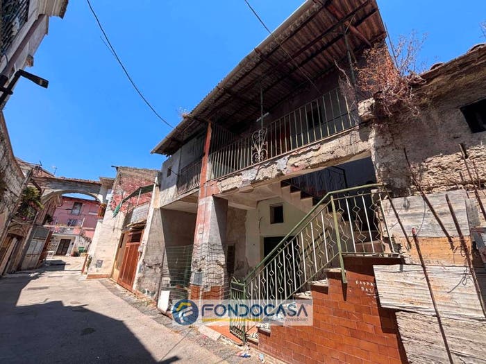 Casa quadrilocale in vendita in vico lungo, Carinaro