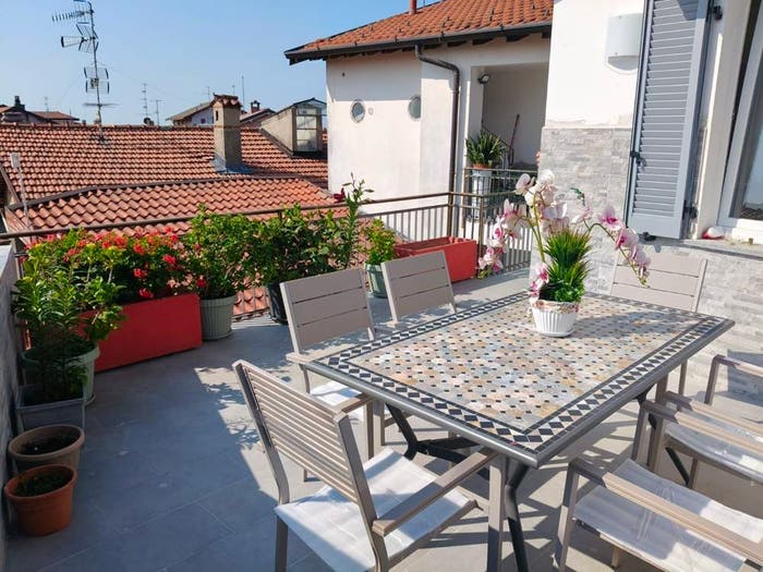 Appartamento quadrilocale in vendita in Piazza dei Partigiani, Centro, Guanzate