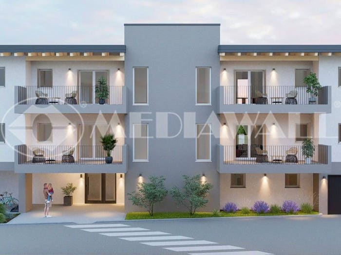 Appartamento con 6 locali in vendita in Centro, Cordenons