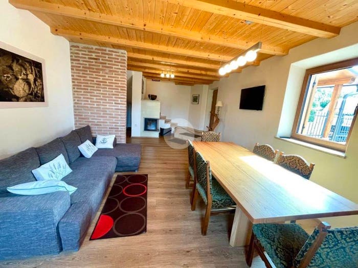 Casa con 6 locali in vendita in Località Vilmezzano, Caprino Veronese