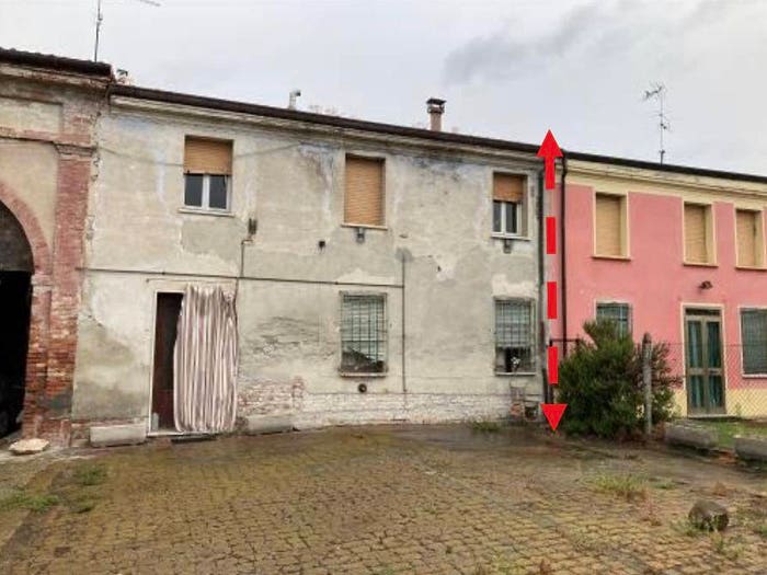 Casa quadrilocale in vendita in Correggioli Via Rovigo, Correggioli, Ostiglia