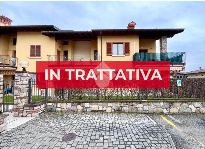 Appartamento bilocale in vendita in Via Provinciale, Centro, Adro