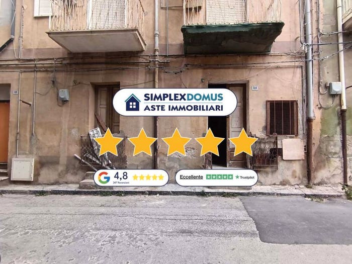 Appartamento trilocale in vendita in Via Plutarco, Centro, Gela