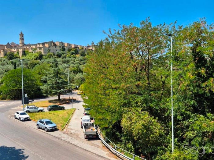 Appartamento quadrilocale in vendita in Via della Certosa, Galluzzo, Firenze