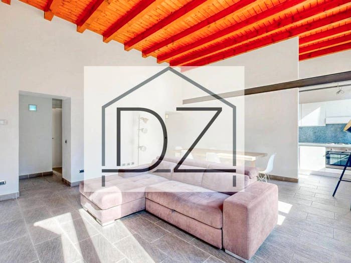 Appartamento trilocale in vendita in Via Rosolino Pilo, Porta Venezia, Milano
