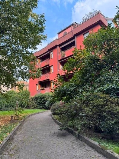 Appartamento trilocale in vendita in Via Valassina, Dergano, Milano