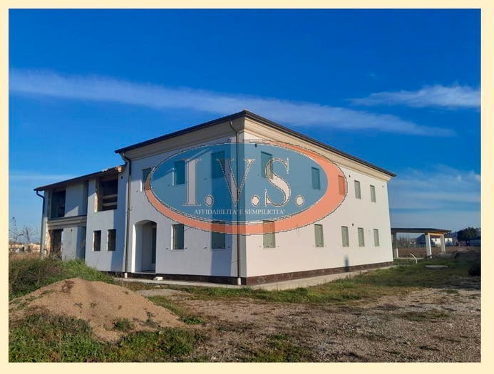 Casa con 6 locali in vendita in Stradone Fedele Lampertico, Montegaldella