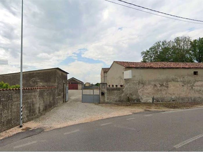 Casa con 6 locali in vendita in Via capitello, Centro, Castagnaro