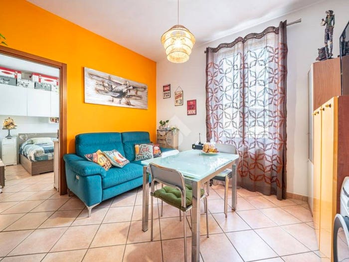 Appartamento bilocale in vendita in Via Centro, Borgo Roma, Verona