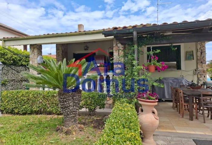 Casa quadrilocale in vendita in Via Triei, Aranova, Fiumicino